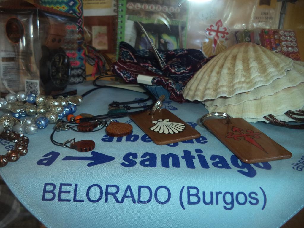 Albergue De Peregrinos A Santiago Belorado Exterior photo